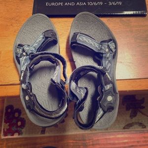 Tevas
